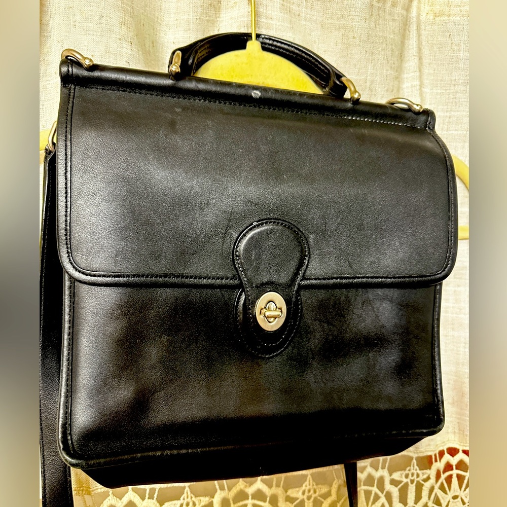 Coach top Handel cross body